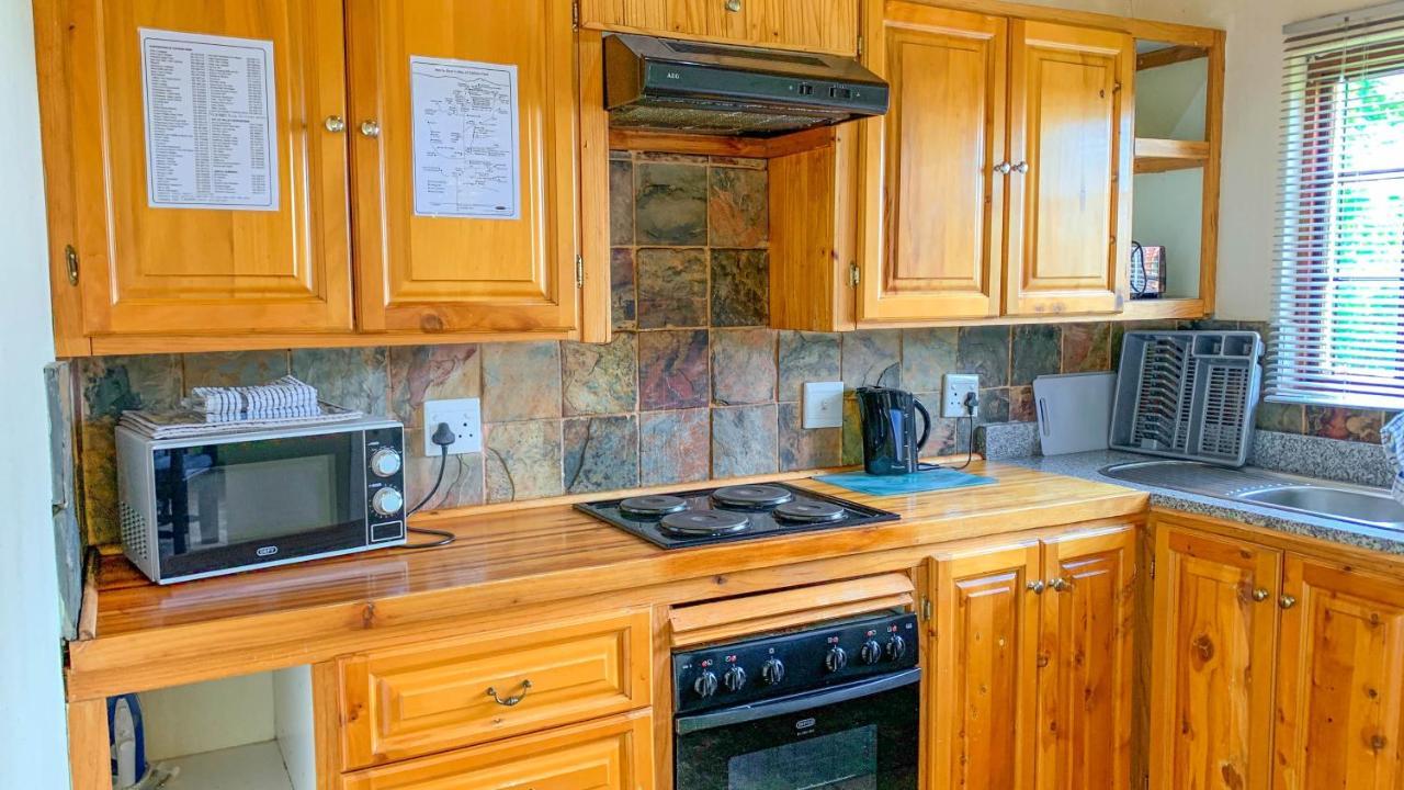 Wits End Mountain Resort Champagne Valley Esterno foto