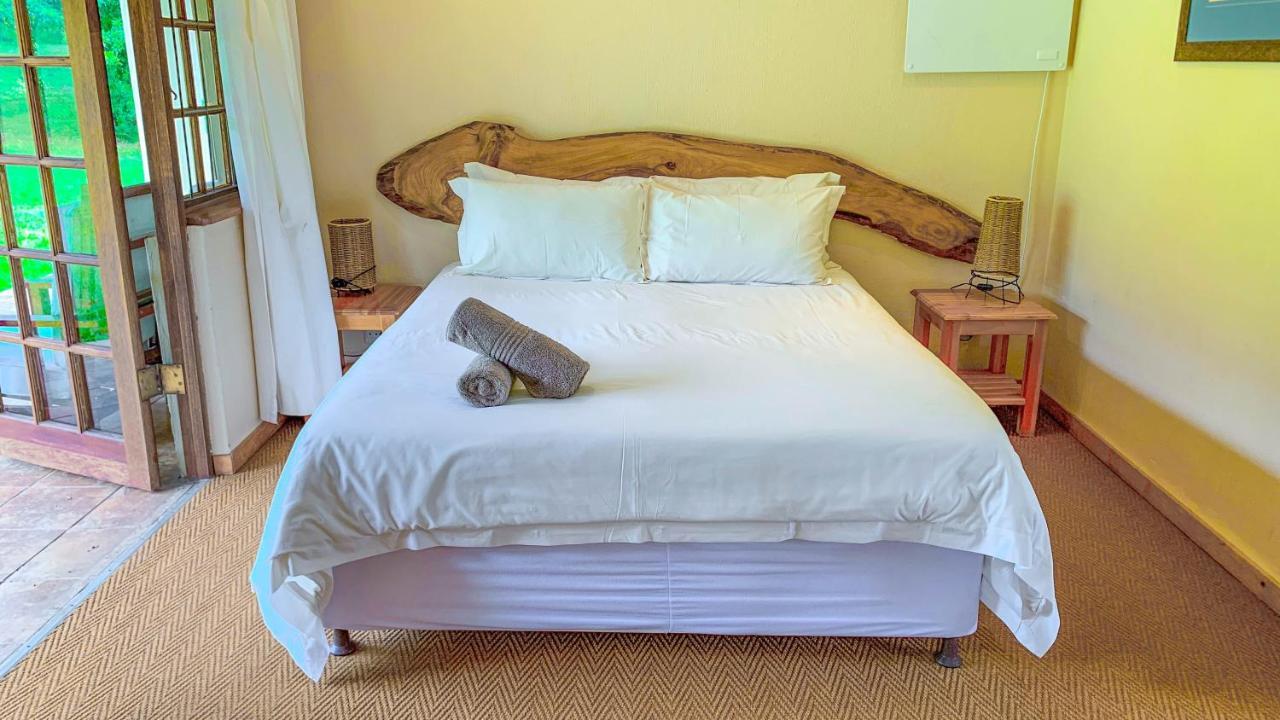 Wits End Mountain Resort Champagne Valley Esterno foto
