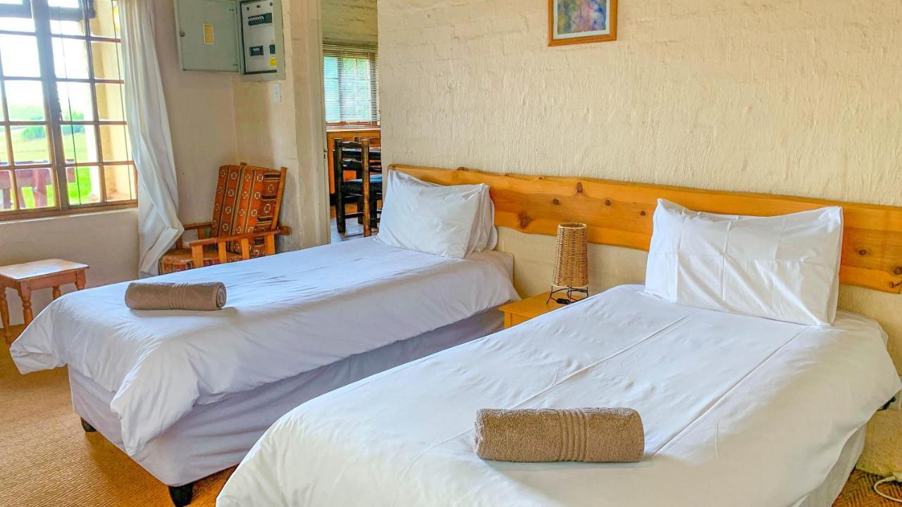 Wits End Mountain Resort Champagne Valley Esterno foto