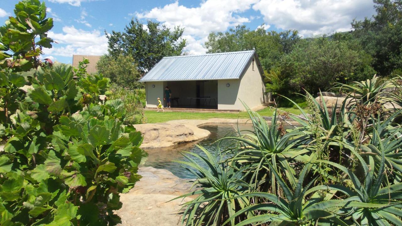 Wits End Mountain Resort Champagne Valley Esterno foto
