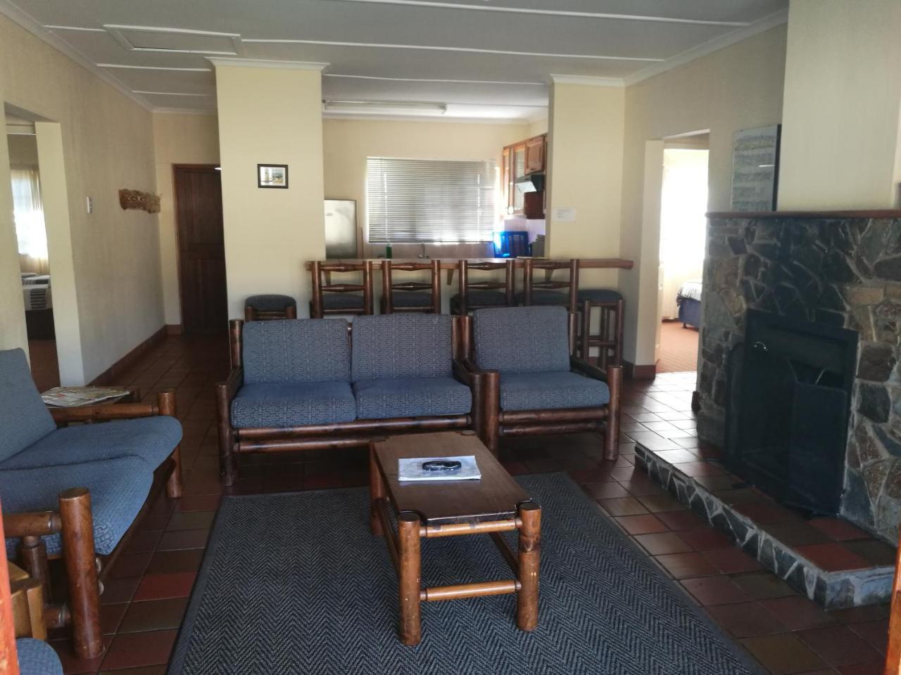 Wits End Mountain Resort Champagne Valley Esterno foto