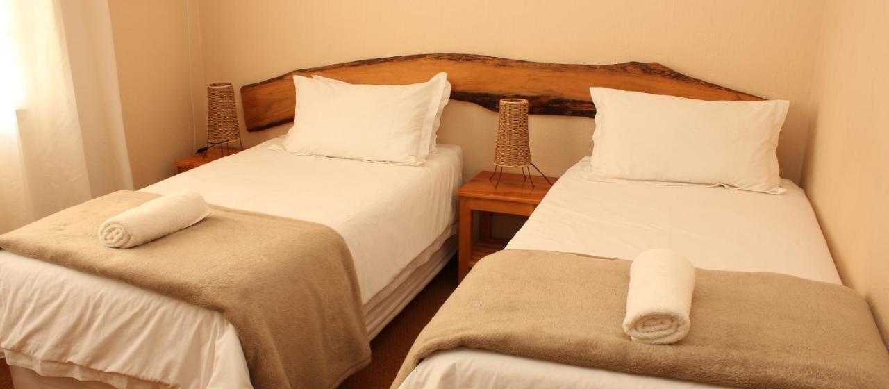 Wits End Mountain Resort Champagne Valley Esterno foto
